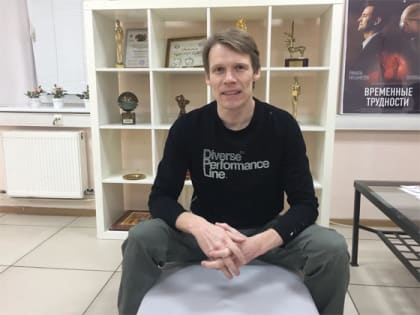 Дмитрий Бедарев о студенческих годах в Барнауле, своих первых и ярких ролях в кинематографе и о своей авторской психологической бизнес игре