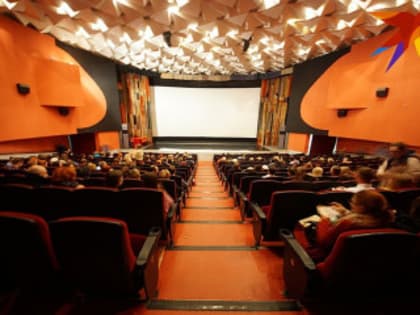 Российские кинотеатры переходят на режим частичной работы