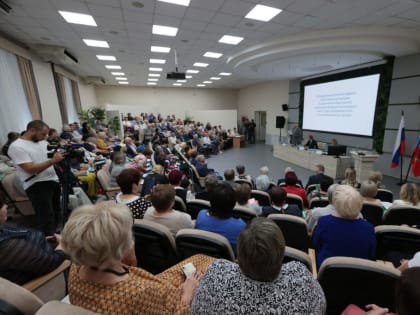 Губернатор обсудил с ветеранами меры поддержки пожилых в Алтайском крае