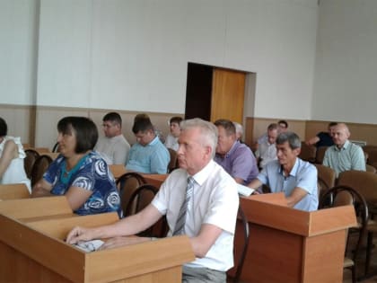 На сессии Хабарского райсовета был дан старт новой кампании по выборам депутатов районного Совета депутатов