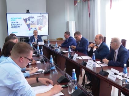 Точки роста алтайской промышленности обсудили сегодня за круглым столом в Барнауле