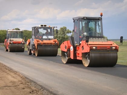 В Алтайском крае обновляют дорогу к озеру Большое Яровое