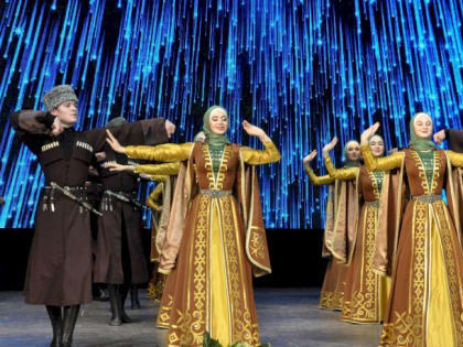 Любимцы Кадырова. Чем известен ансамбль «Вайнах», который выступит на День города в Барнауле