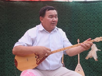 Сапарбек Маусумбаев: «Больно, что некоторые СМИ лишь наблюдали, или даже поощряли беспорядки в Казахстане»