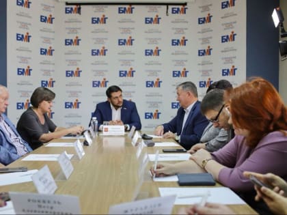 Главы алтайских муниципалитетов обменялись опытом оказания помощи участникам СВО