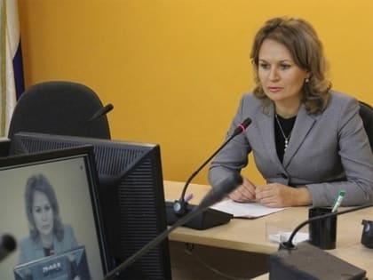 Правительственный час с министром социальной защиты Алтайского края Натальей Оськиной