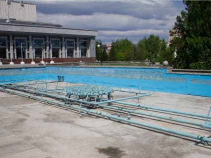 В Барнауле фонтан на площади Сахарова станет светомузыкальным