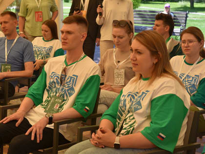 Председатель АКЗС: Чем быстрее молодежь присоединится к управлению, тем раньше они почувствуют ответственность