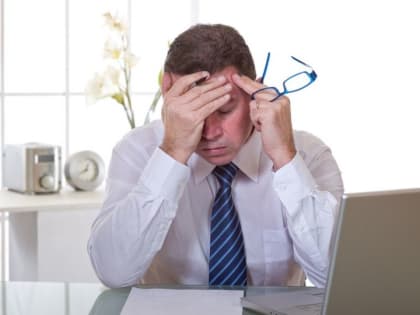 Жители Барнаула признались, чем их бесят коллеги по работе