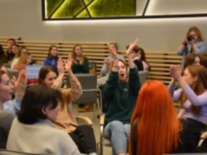 На студенческой волне