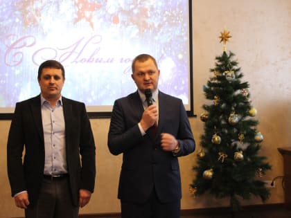 Заслуженных жителей Центрального района наградили накануне Нового года