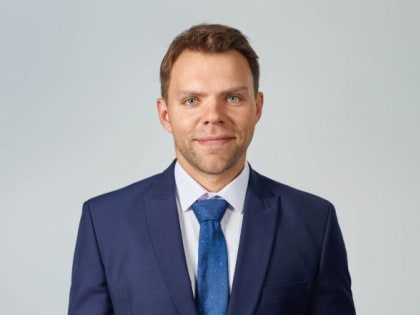 Артемий Лакиза назначен на должность исполняющего обязанности главного тренера ХК «Динамо-Алтай»