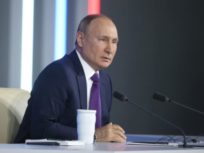 Стало известно, как Путин проведет майские праздники