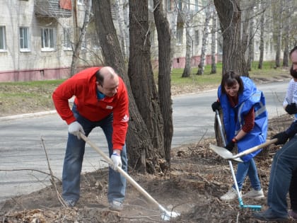 В п.Научный Городок прошел общегородской субботник