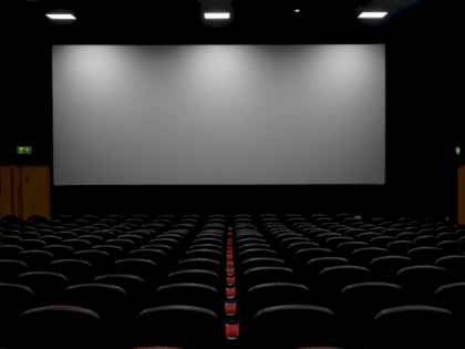 В барнаульском кинотеатре несмотря на запрет показывают голливудский блокбастер