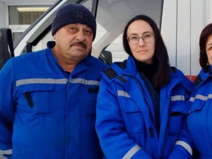 Бригада скорой помощи приняла роды у жительницы Алтайского края по пути в больницу