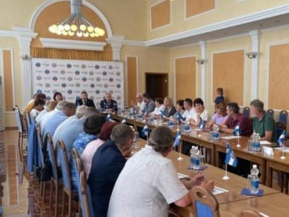 Юрий Шамков принял участие в заседании Общественной палаты Луганской народной республики