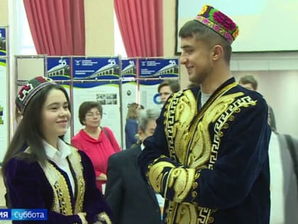 На Алтае завершился форум «Единство славянских и тюркских народов в истории и современности»