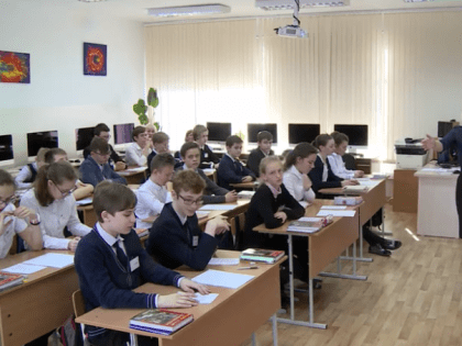 В Алтайском крае выросло число студентов, обучающихся в педагогических учебных заведениях по целевым контрактам