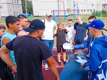 Молодогвардейцы Алтайского края организовали спортивное мероприятие для жителей города Камень-на-Оби