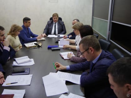 Сергей Струченко принял участие в совещании по переселению граждан из аварийного жилья