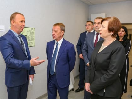Совещание по модернизации школьного питания в Барнауле