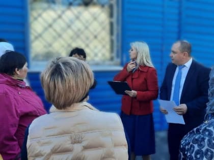 Депутат Барнаула решает проблемы местных жителей