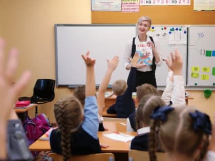 В Алтайском крае не будут продлевать зимние каникулы для школьников