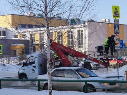 В Барнауле родители бьют тревогу из-за опасного "пешеходника"