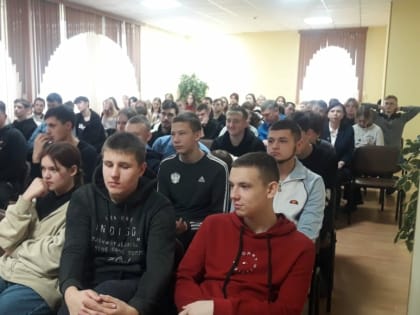 Форум-театр «Жизнь с ВИЧ»