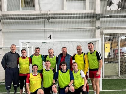 Команда АлтГУ уверенно прошла медиану городской спартакиады