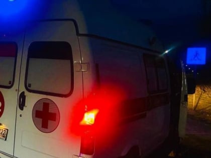 Медики скорой помощи Бийска ехали на вызов, когда на их  глазах произошла авария