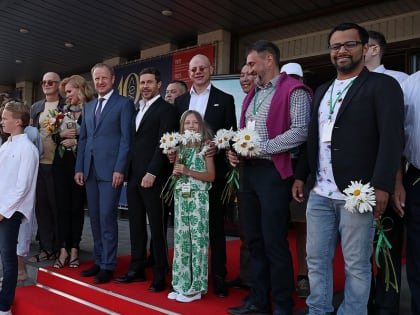 Виктор Томенко открыл Шукшинский фестиваль