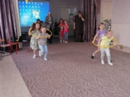 Сотрудники Алейской Госавтоинспекции встретились с воспитанниками детского сада № 10