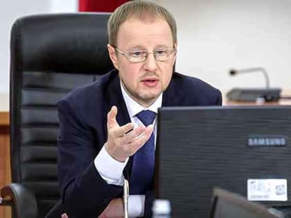 Губернатор Виктор Томенко призвал подписчиков в Instagram перейти в другие соцсети