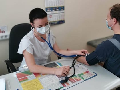 В Алтайском крае определен график работы медицинских организаций в майские праздники