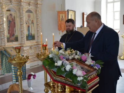 Архимандрит Иларион (Морозов) встретился Главой администрации Октябрьского района Барнаула Юрием Асеевым