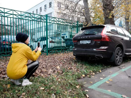 Водителей будут штрафовать по фотографиям в «Народном инспекторе»