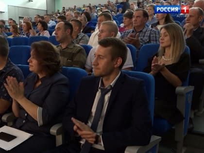 В Заринске на этих выходных отметят сразу два праздника