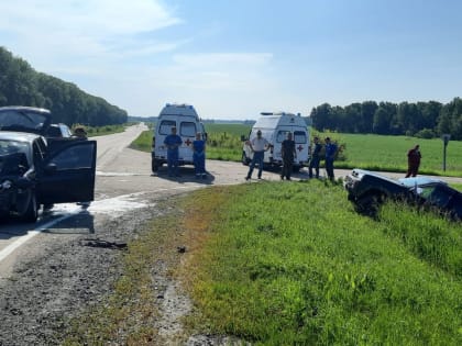 В Заринском районе произошло дорожно-транспортное происшествие, в котором пострадало 5 человек один из них несовершеннолетний!