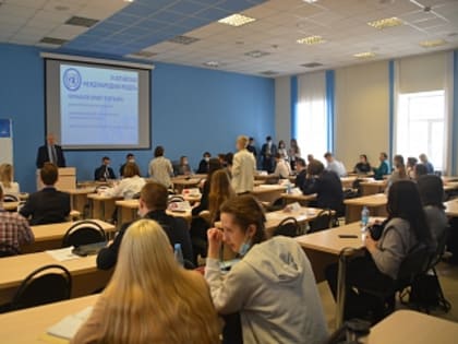 Все средства хороши, или ещё раз о способах влияния на неокрепшие молодые умы