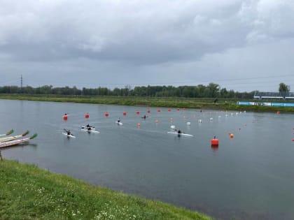 Олимпийский чемпион Александр Карелин открыл Первенство Сибири по гребле в Барнауле