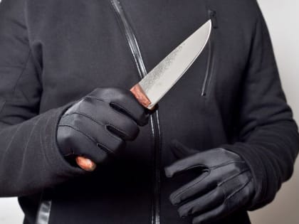 В Алтайском крае проигравший в армрестлинг мужчина едва не убил соперника