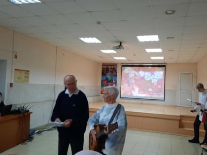 В пригороде Центрального района прошёл очередной праздничный концерт в рамках месячника пожилого человека
