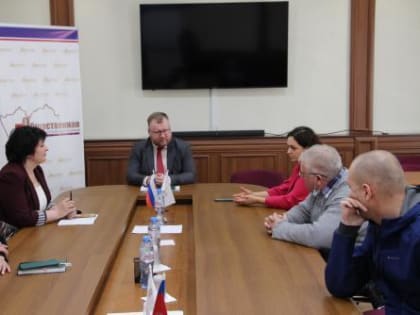 Курс на реальные дела. В ОПАК состоялось первое заседание рабочей группы по проблемам людей с ОВЗ и доступной среде