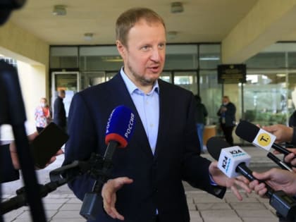 Виктор Томенко: Мы видим вклад в будущее страны наших военнослужащих