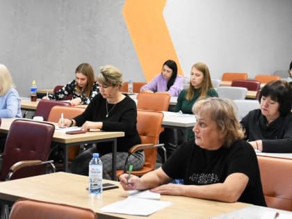 Муниципальные служащие края изучат организацию кадровой работы