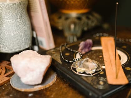 Астрологи выделили знаки зодиака, которых ждет удача до конца 2022 года