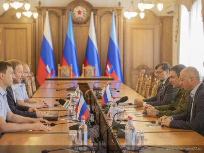 Делегация Алтайского края совершила рабочий визит в Луганскую Народную Республику