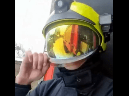 Барнаульские спасатели приняли участие во флешмобе в TikTok